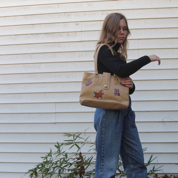 butterfly beige bag - Picture 2 of 5